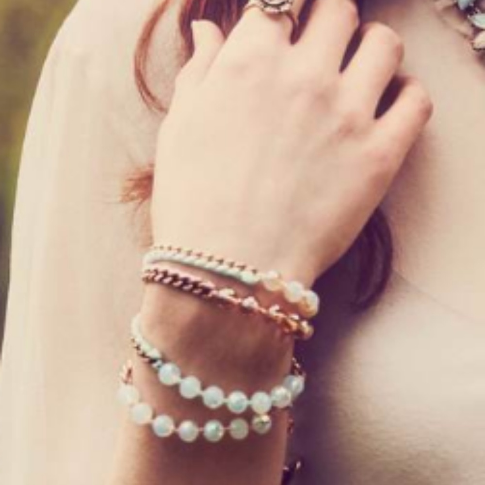 Wrap it! bracelet /necklace